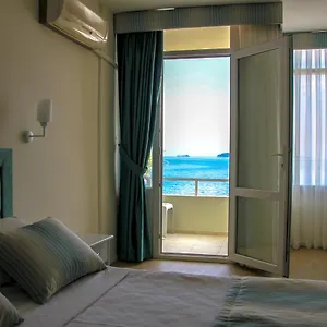iyonya-hotel.aegeanhotels.net/
