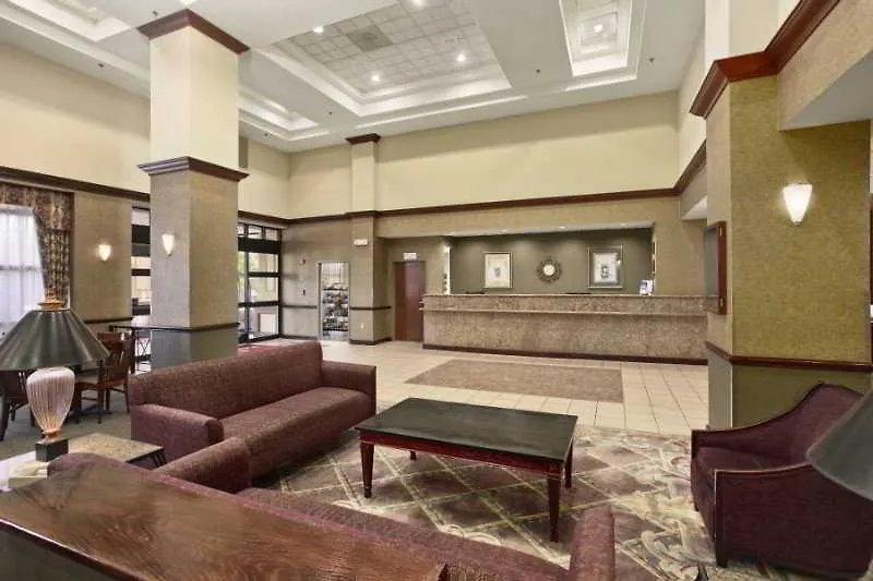 Ramada By Wyndham Suites Orlando Airport- Free Airport Shuttle