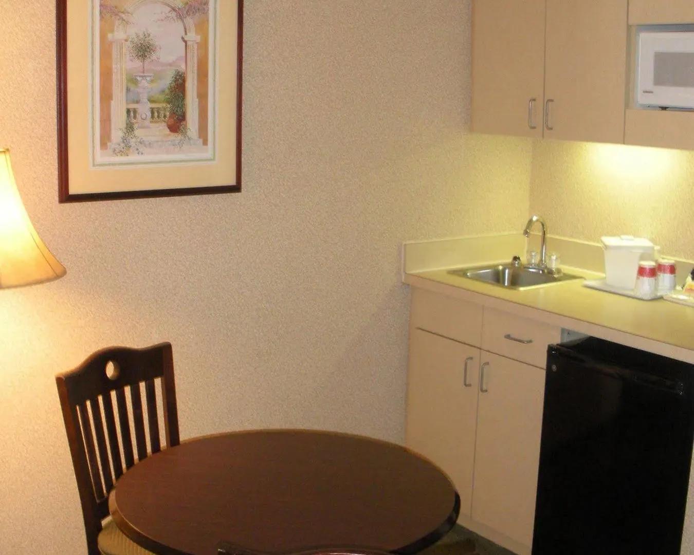 Ramada By Wyndham Suites Orlando Airport- Free Airport Shuttle 3*,  United States