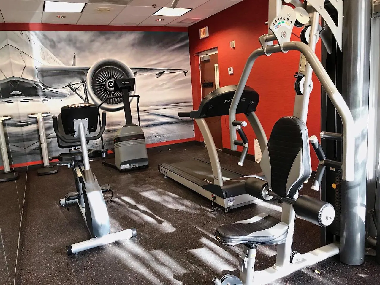 Ramada By Wyndham Suites Orlando Airport- Free Airport Shuttle Hotel